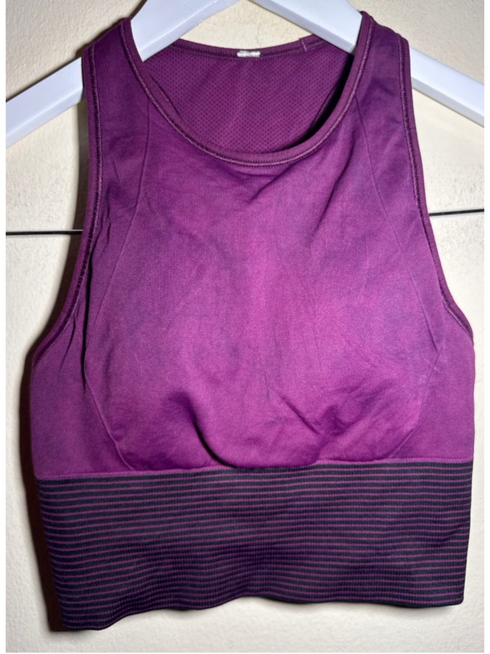 Women's Lululemon Sports Bra Size 4 Purple Black